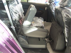 2005款 2.0L 自动 7座