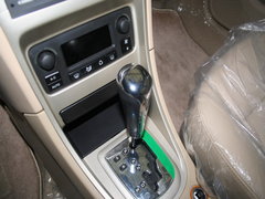 2007款 三厢 2.0L 自动 尊贵版