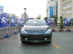 2007款 三厢 2.0L 自动 尊贵版