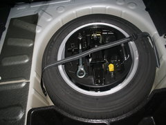 2007款 三廂 2.0L 自動 尊貴版