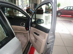 2007款 三厢 2.0L 自动 尊贵版