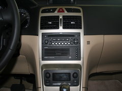 2007款 三厢 2.0L 自动 尊贵版