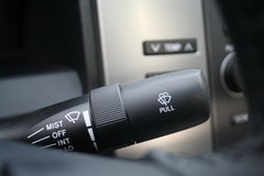2007款 2.5L 自动 超级运动版