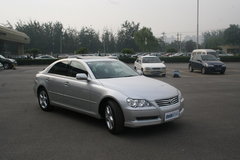 2007款 2.5L 自动 超级运动版