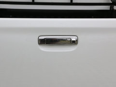 2016款 2.8T 两驱超豪华款JE493ZLQ4CA