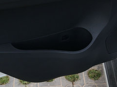 2016款 2.8T 两驱超豪华款JE493ZLQ4CA