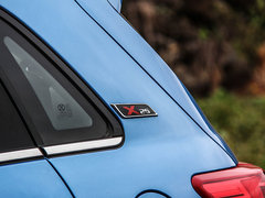 2015款 1.5L 手动精英版