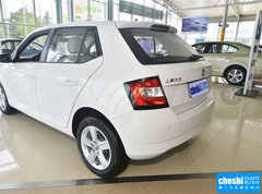 2015款 1.6L 自动 智行版