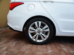 2016款 1.5L CVT领潮版