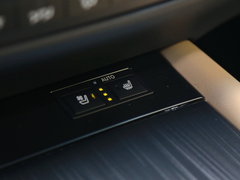 2016款 300h 领先版