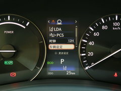 2016款 300h 领先版