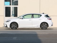 2014款 200h 1.8L CVT 领先版（双色）