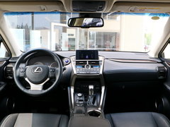 2016款 300h 全驱锋芒版