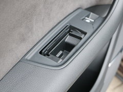 2016款 45 TFSI S Line 运动型