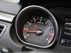 2016款 1.6L 自动舒适型