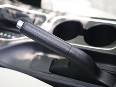 2016款 1.6L 自动舒适型