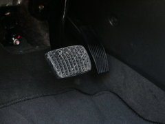 2017款 1.4T 双离合领锋版
