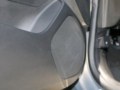 2017款 1.4T 双离合领锋版