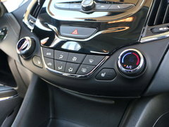 2017款 1.4T 双离合领锋版