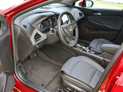2017款 1.4T 双离合领锋版