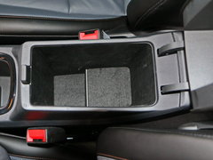 2017款 1.4T 双离合领锋版