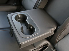 2017款 1.4T 双离合领锋版