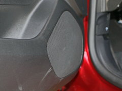 2017款 1.4T 双离合领锋版