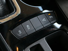 2017款 1.4T 双离合领锋版
