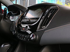 2017款 1.4T 双离合领锋版