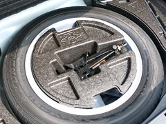 2015款 300h 尊贵版