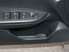 2016款 2.0L 精英版