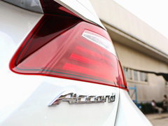 2016款 2.0L 精英版