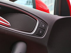 2016款 30 TFSI Sportback Design风尚版
