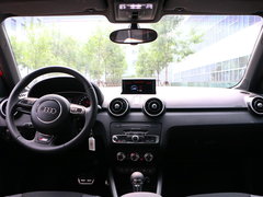 2016款 30 TFSI Sportback Design风尚版