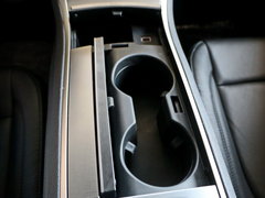 2017款 2.0T 尊雅版