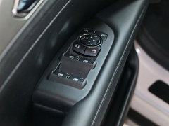 2017款 2.0T 尊雅版