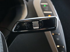 2017款 2.0T 尊雅版
