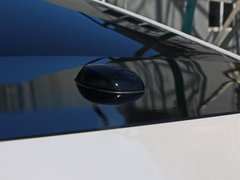 2017款 2.0T 尊雅版