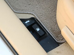 2016款 双擎 1.8L CVT旗舰版