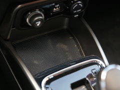 2016款 1.5L 自动豪华版