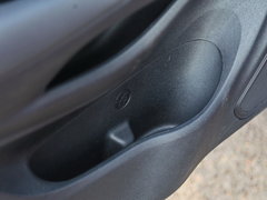 2016款 1.5L 自动豪华版