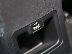 2016款 1.5L 自动豪华版