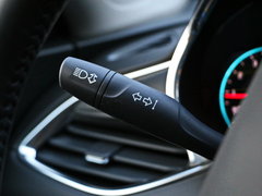 2016款 1.5T 双离合锐耀版