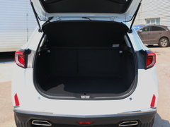 2016款 1.5T 两驱尊享版