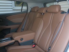 2016款 1.5T 两驱尊享版