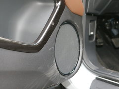 2016款 1.5T 两驱尊享版