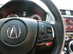 2016款 1.5T 两驱尊享版