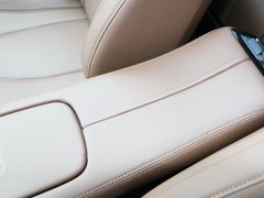 2016款 1.5T 两驱尊享版