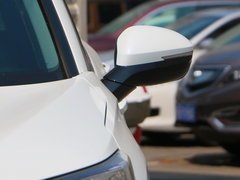 2016款 1.5T 两驱尊享版