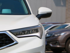 2016款 1.5T 两驱尊享版